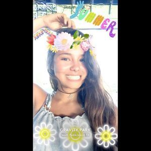 Meet your Posher, Hannah